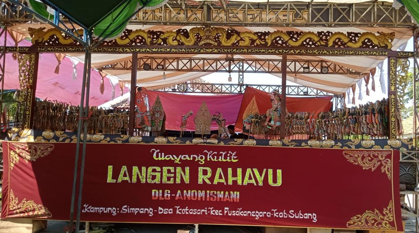 Boy Camat Losarang Hadiri Tradisi Mapag Sri Desa Ranjeng.